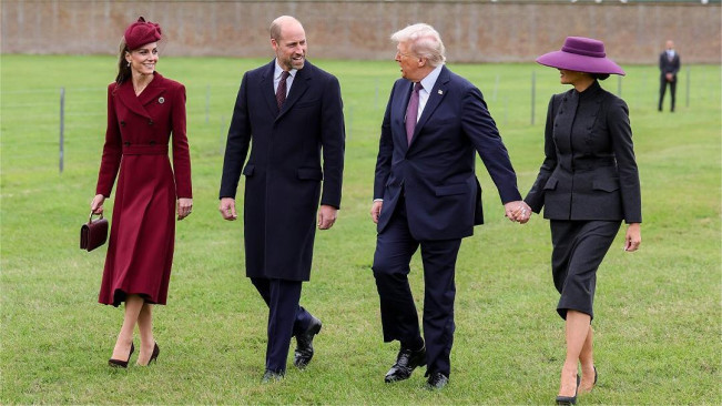 Donald Trump menyalami Pangeran Harry. (instagram princeandprincessofwales)